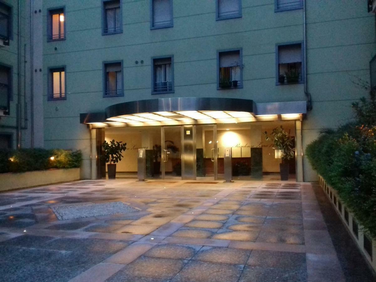 Apartment Zara Cosy & Cheap Apt - Easy Parking Mailand